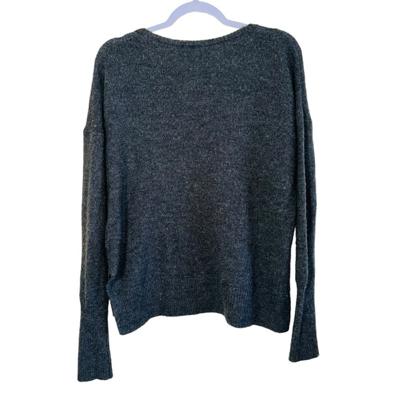 Abercrombie & Fitch V-Neck Wool blend Oversized Sweater ‎ - Women's - Picture 4 of 6